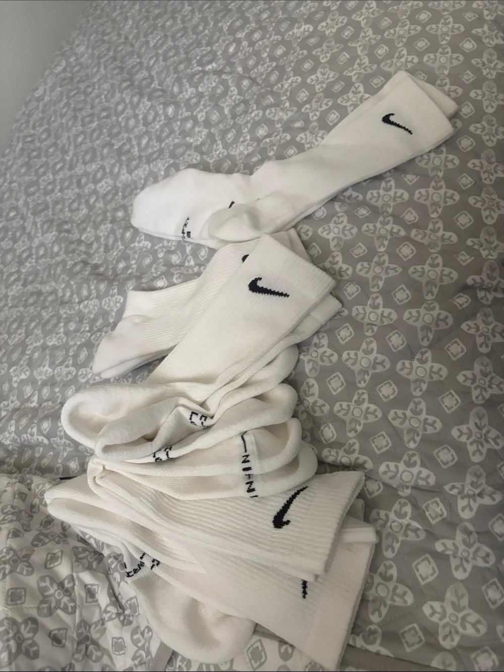 Nike White Crew Athletic Socks with Black Swoosh - Multipack